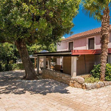 Amazing Home In Malinska Dubasnica With Wifi Exterior foto